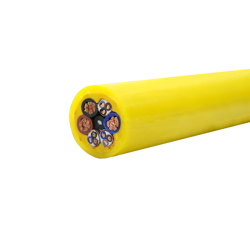 Uchopte vedro na navíjanie kábla