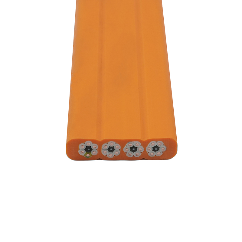 Plochý pohyblivý žeriav s kompozitným plášťom