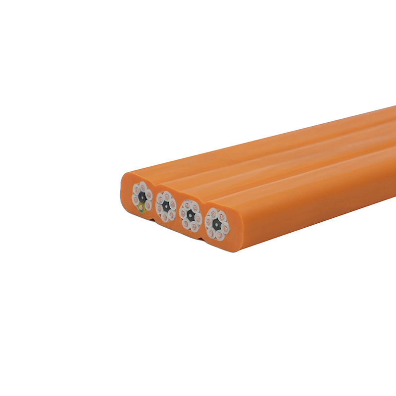 Plochý pohyblivý žeriav s kompozitným plášťom